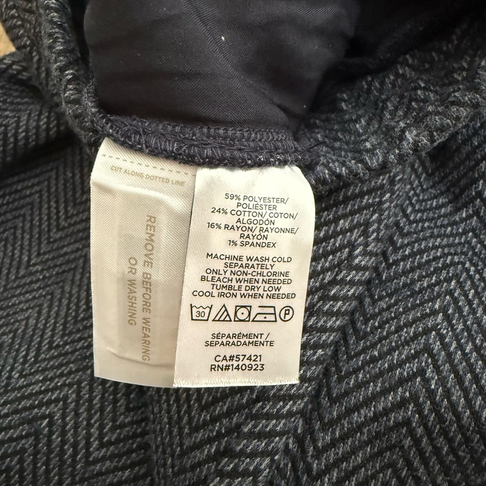 Navy Loft Pattern Pants - Picture 4 of 6